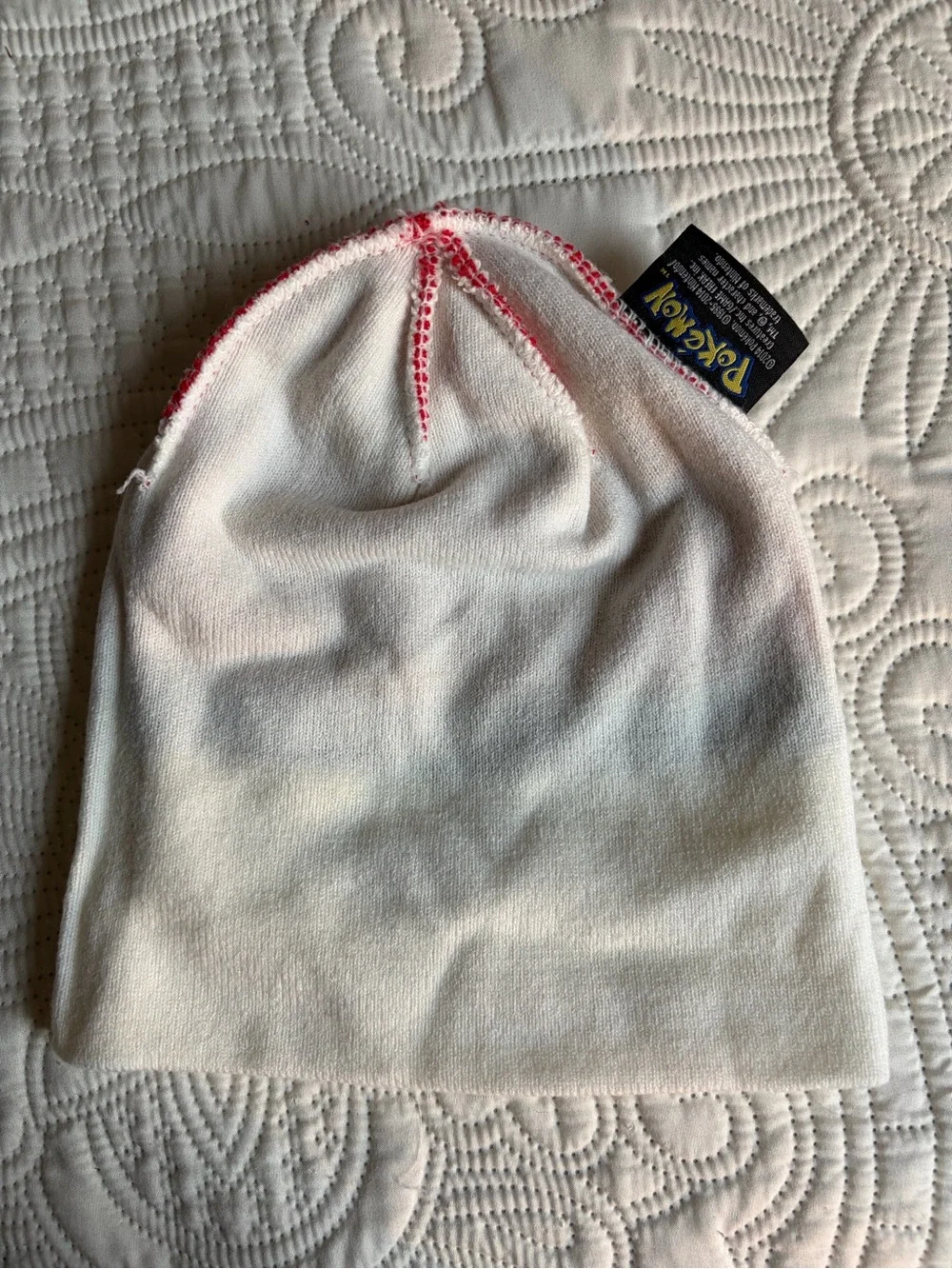 Pokémon Knit Pokéball Beanie